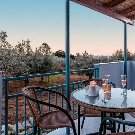 Secret Summer Havens - Perfectly Secluded Getaways Vasilítsion Exteriör bild