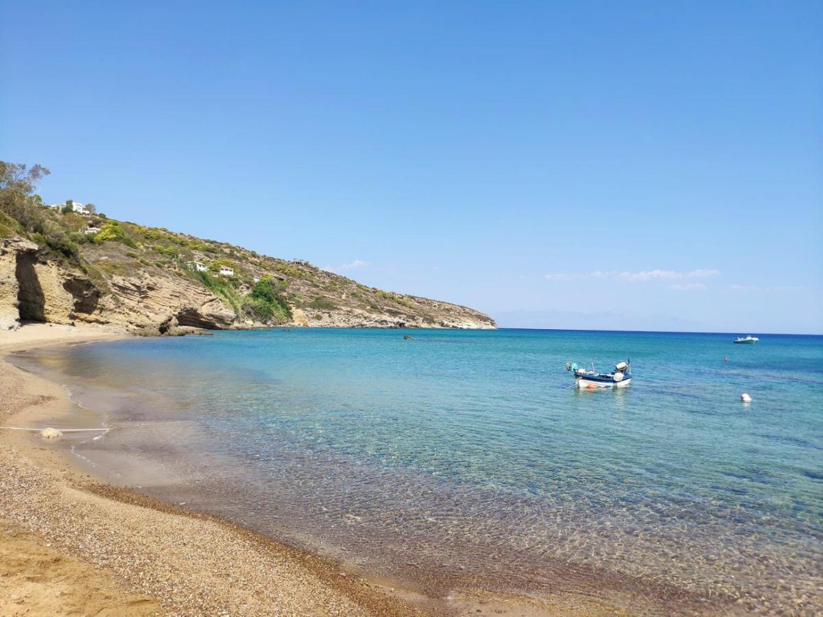 Secret Summer Havens - Perfectly Secluded Getaways Vasilítsion Exteriör bild